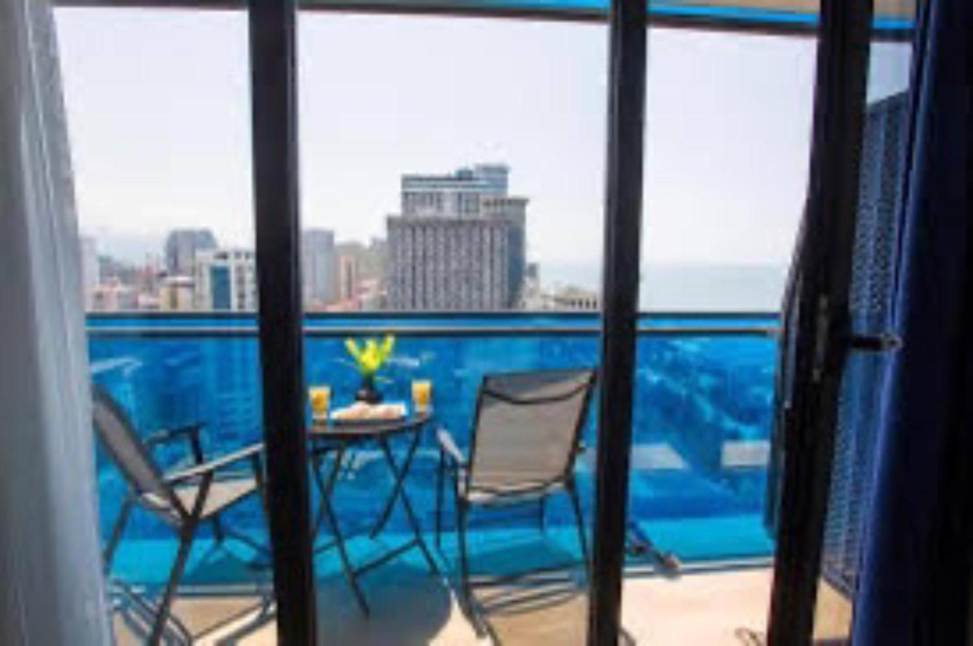 Orbi City Panorama Vip Batumi Exterior foto