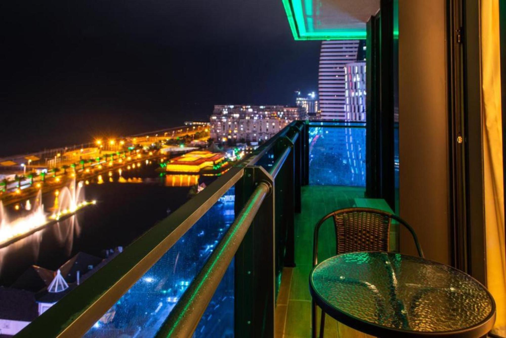 Orbi City Panorama Vip Batumi Exterior foto